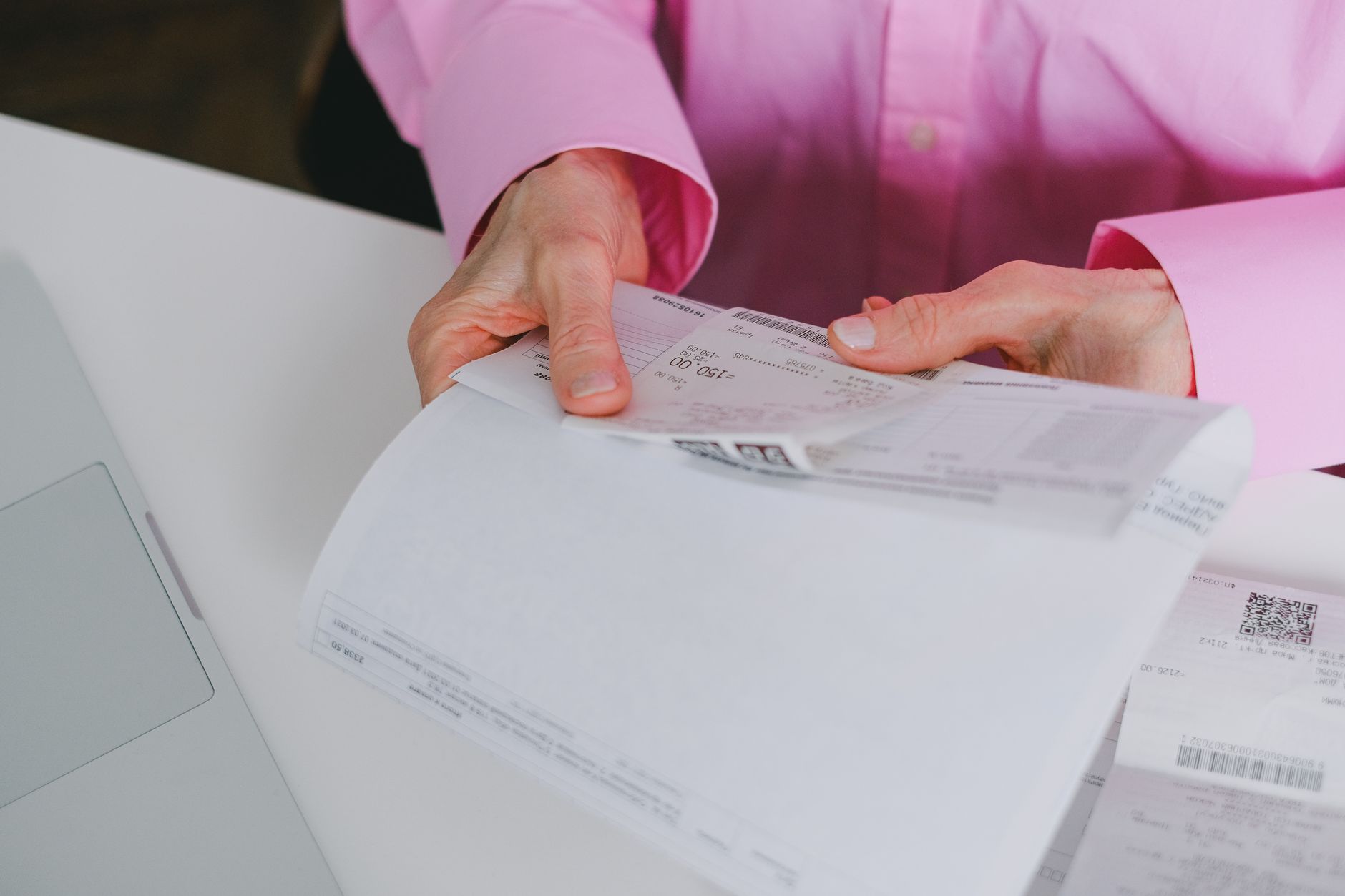 How to Close a Business Bank Account in the UK: Steps, Timing and What to Check First