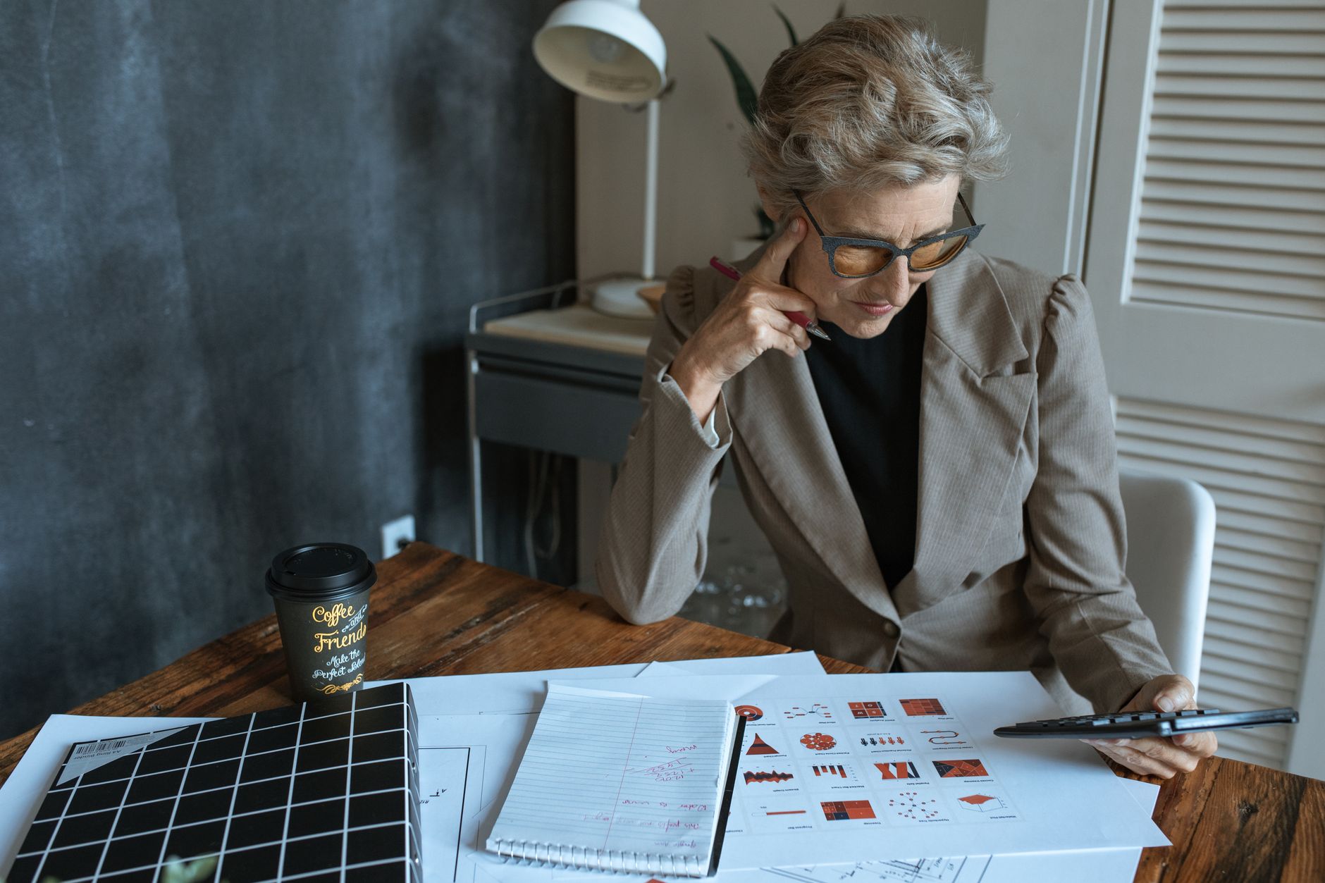 UK Firms Settle Into ‘Low-Hire, Low-Fire’ Mode: What It Means for Small Employers Weighing Their Next Move