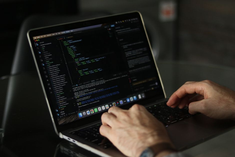 Vestd Launches MCP Server for Claude and ChatGPT: What UK Startups Need to Know